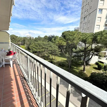 Spacious Studio Close To The Beach By Beahost Lignano Sabbiadoro