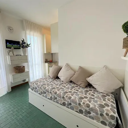 Spacious Studio Close To The Beach By Beahost Apartamento *
